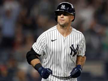 Teenage Son of Longtime Yankees Player Dies on Family Vacation, Cause of Death… 