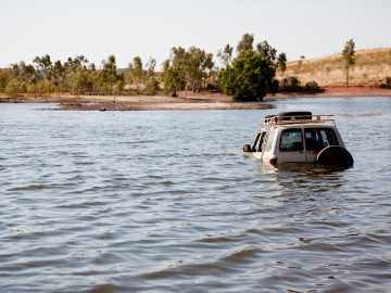 Adventurer Rescued After Spending 5 Days Trapped in… 