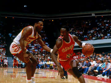 Michael Jordan Jersey Sells for Astronomical… 