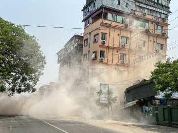  Horror Video Shows Skyscraper Pool During Myanmar… 