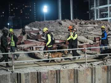 Shock Photos Show Myanmar Earthquake… 