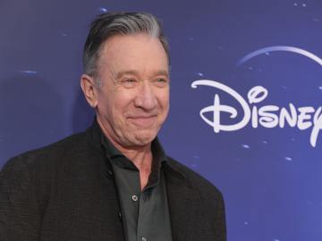 Tim Allen, 71, Pops Up in Disneyland for Daughter’s Sweet… 