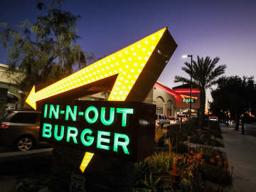 In-N-Out Cracks Down After Secret Menu Price Hack Goes… 