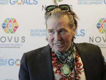 Heartbreaking New Details of Bedridden Val Kilmer Revealed 1 Day After His… 