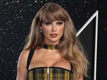 Details Appear to Emerge From Taylor Swift