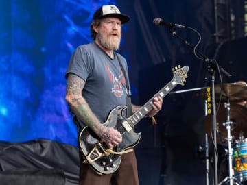 Former Mastodon Guitarist Dead Months After Leaving… 