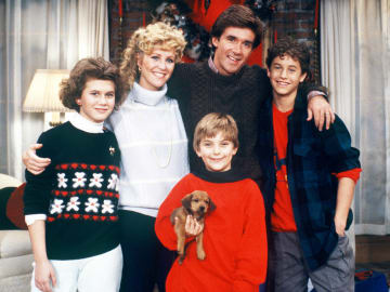 ‘Growing Pains’ Star Jeremy Miller Reveals How His TV Dad Alan Thicke Helped Him in Real… 