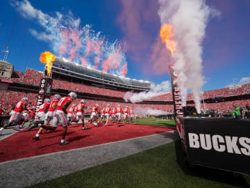 College Football Has New No. 1 Team After Opening… 