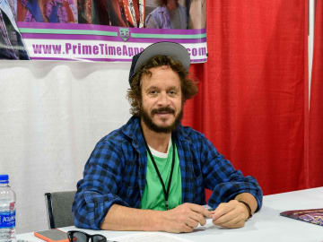 Pauly Shore’s Full-Body Scan Found a Tumor He Didn’t Know He… 