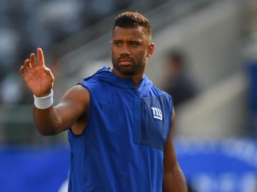 Former Head Coach Says It’s Already Time to Bench One NFL Starting… 