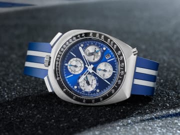 This Limited-Edition Bulova Watch Is Inspired by the 1967 Shelby Mustang… 