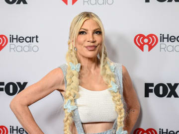 The 2 Wildest Requests Tori Spelling Got From Charlie Sheen After Their… 