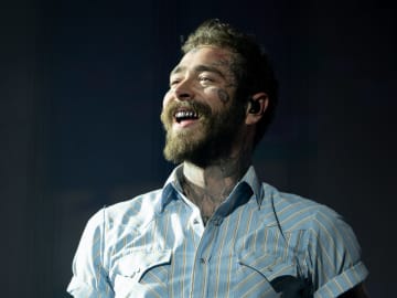 Post Malone Lookalike Wanted by… 