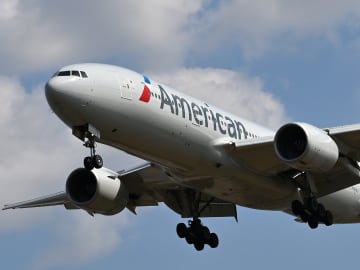 Stowaway Found Dead in American Airlines Landing… 