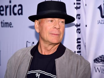 Bruce Willis Makes Rare Appearance in New Photo Shared by His… 