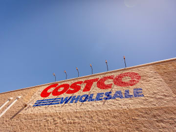 This $19 Costco Kitchen Mat Bundle Makes Meal Prep and Dish Duty Way… 