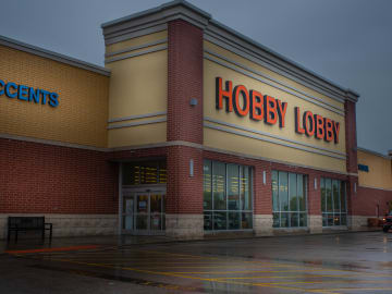 Hobby Lobby’s $6 Egg Storage Container Will Keep Your Fridge… 