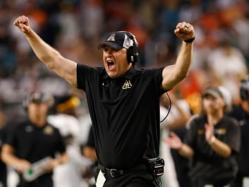 College Football Coach 