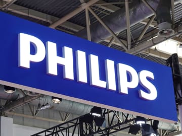 This Popular 75-Inch 4K Smart TV Is Now Under $400 at… 