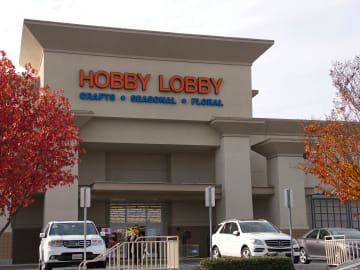 Hobby Lobby’s $5 Mini Acacia Wood Paddle Board is Perfect for Small Batch… 