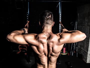 4 Shoulder Exercises to Build Strong, Defined… 