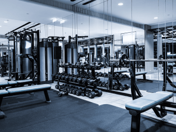 The Secret Health Risk Lurking in Gym Air and How to Protect Yourself, According to… 