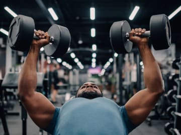 Arnold Schwarzenegger’s 30-Minute Dumbbell Only Workout Boosts Strength and… 