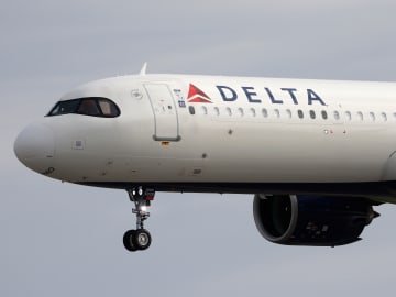 Delta Air Lines Issues Holiday Travel… 