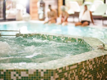 American Hotel Worker’s ‘Disgusting’ Act Caught by… 