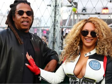 Beyonce Arrives at F1 Grand Prix in Revealing Racing… 