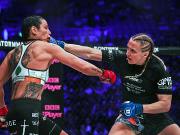 MMA Fighter Arrested After Airplane… 