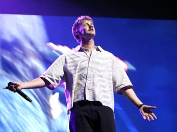 Singer Forrest Frank Launches Major 2026 Tour With Surprise Guests—Dates and Cities… 