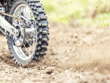 Promising Motocross Star Dead at 17 After Training… 