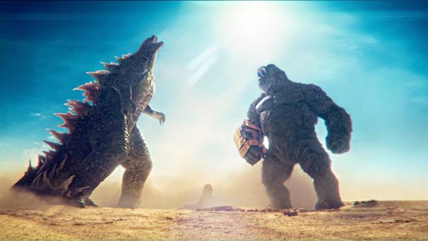 (L to r) GODZILLA and KONG in Warner Bros. Pictures and Legendary Pictures’ action adventure “GODZILLA x KONG: THE NEW EMPIRE,” a Warner Bros. Pictures release.
