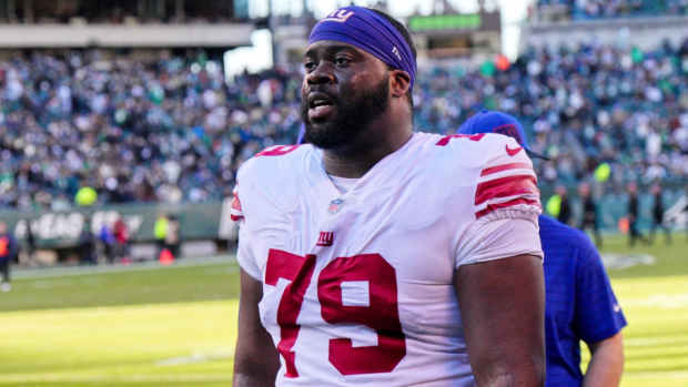 New York Giants offensive tackle Korey Cunningham during the game between the Giants and Philadelphia Eagles at Lincoln Financial Field on December 26, 2021.