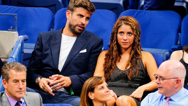 NEW YORK, NEW YORK - SEPTEMBER 04: (L-R) Shakira and Gerard Pique cheer on Rafael Nadal at the 2019 US Open on September 04, 2019 in New York City. (Photo by Gotham/GC Images)