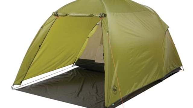 The Best Fishing Tent for Your Next Adventure