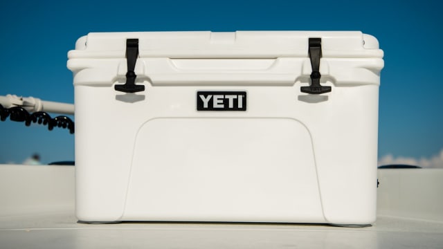 Yeti 210 cooler works great for cold plunging : r/BecomingTheIceman