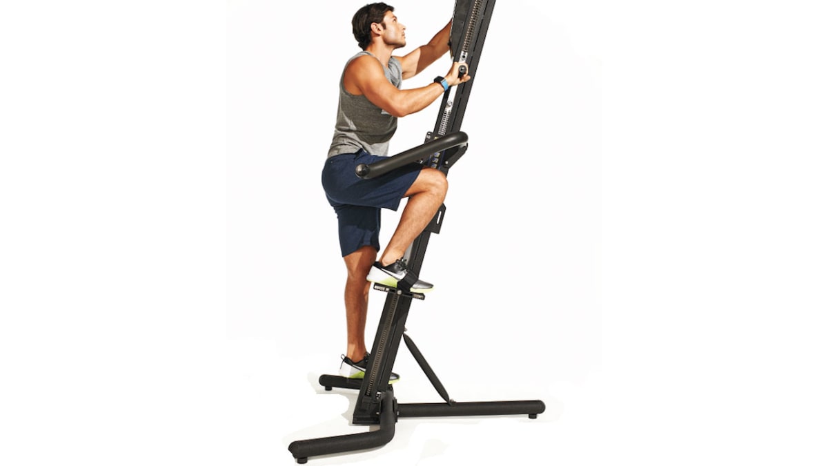 VersaClimber Workouts Offer A Low-Impact Cardio Challenge & I'm A Fan