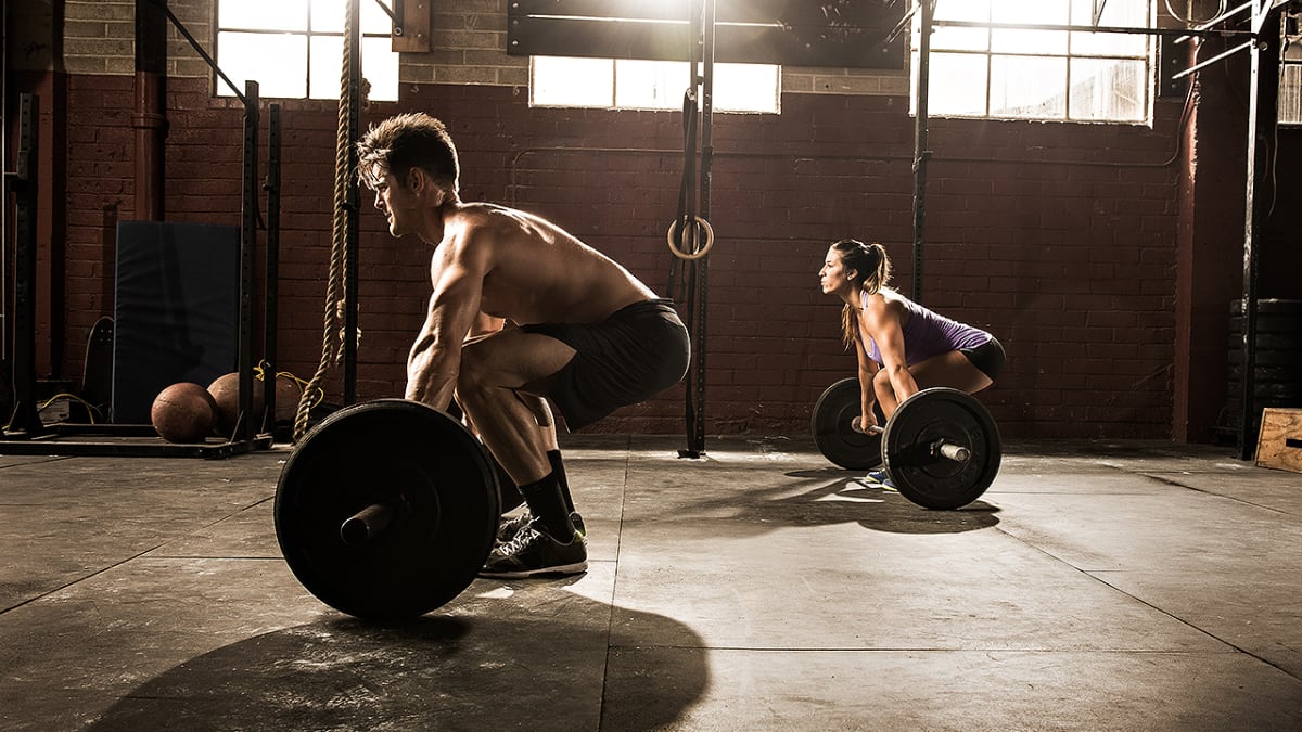 The 5 Best Barbell Complex Workout to Burn Fat and Build Muscle - Men's  Journal