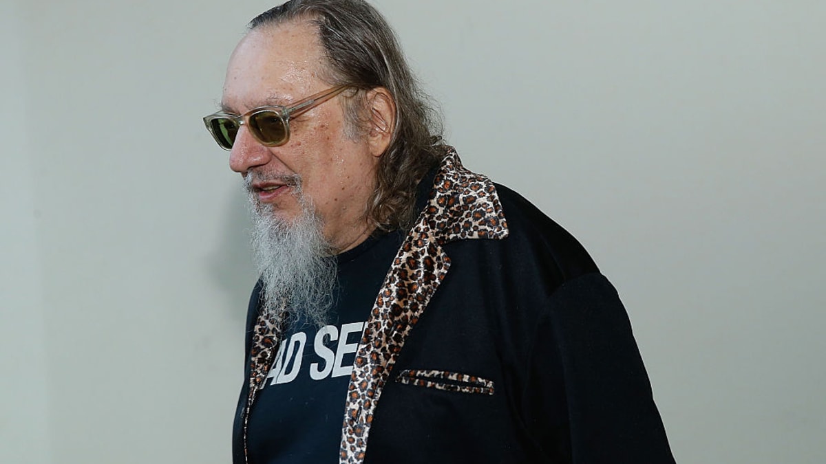 Speaking With Behind-the-Scenes National Treasure Larry "Ratso" Sloman -  Men\