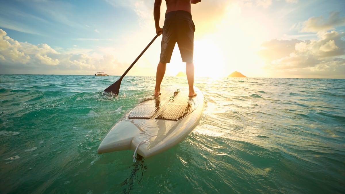 Paddle Boarding: 3 Best Ways to Work Out on a Stand-up Paddleboard - Men's  Journal