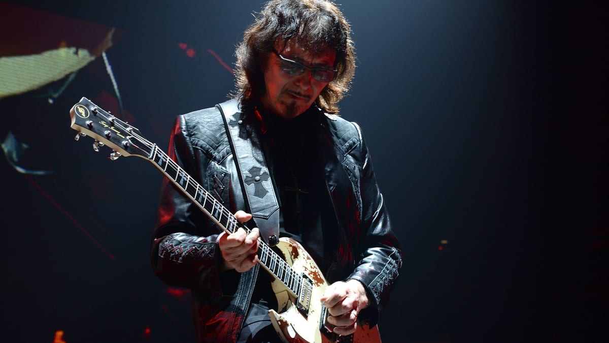 Black Sabbath Legend Tony Iommi Reveals Why 2 Songs Were Cut From Farewell  Show