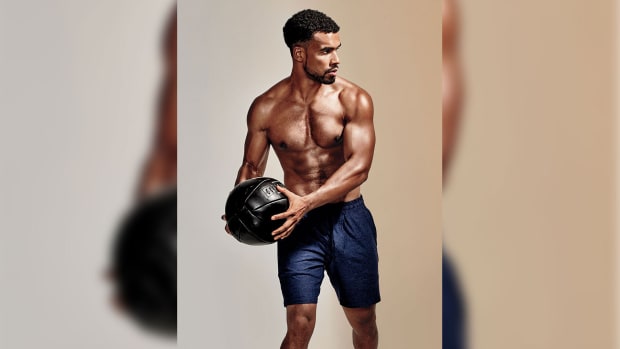 Men s Fitness Medicine Ball Men s Journal