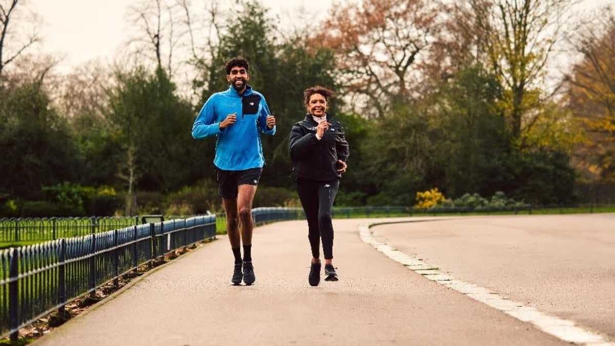 New balance run club london top