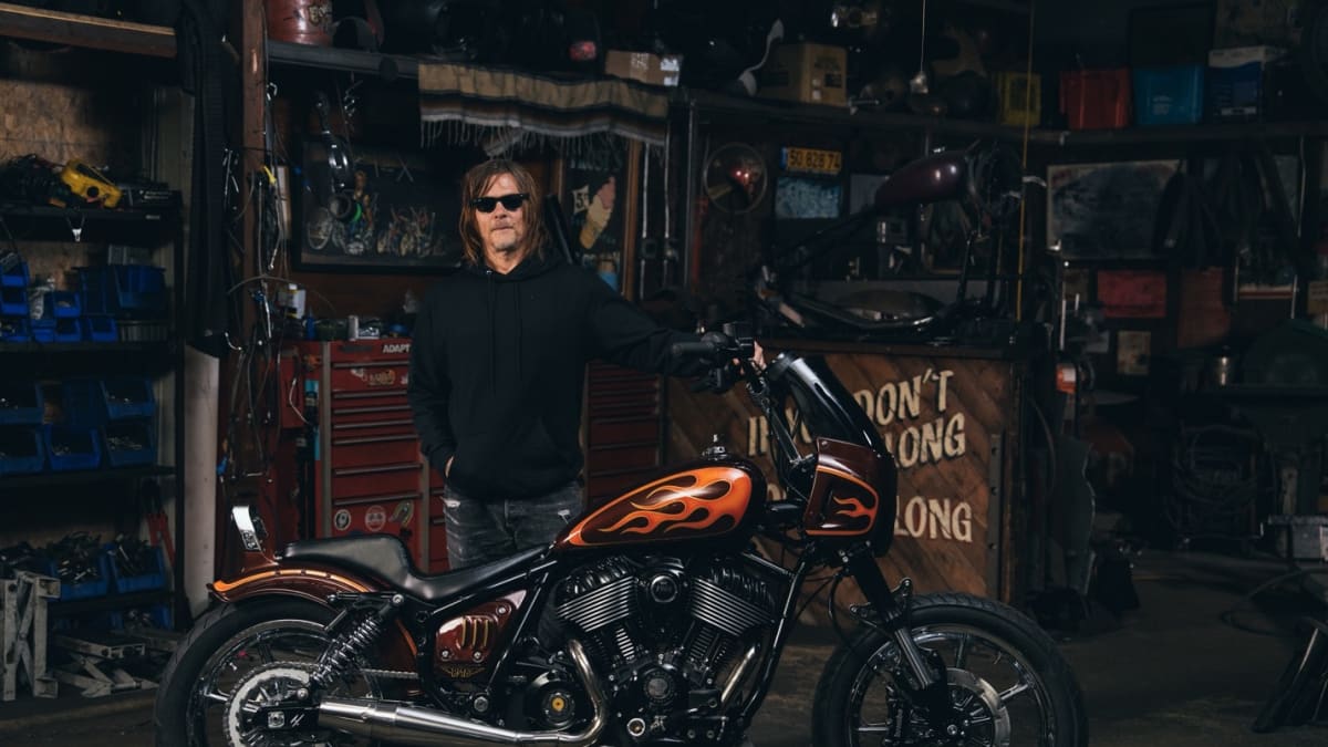 Norman reedus harley hot sale davidson