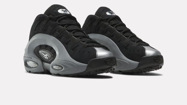 Emmitt sales smith sneakers