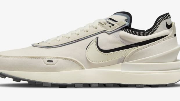 Nike smart casual shoes top
