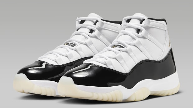 Jordans that say air on the side online