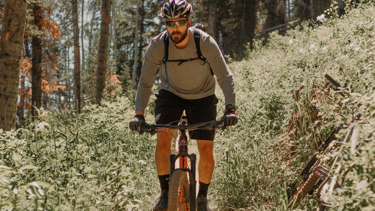12 Best Mountain Bike Backpacks of 2022 Men s Journal Men s